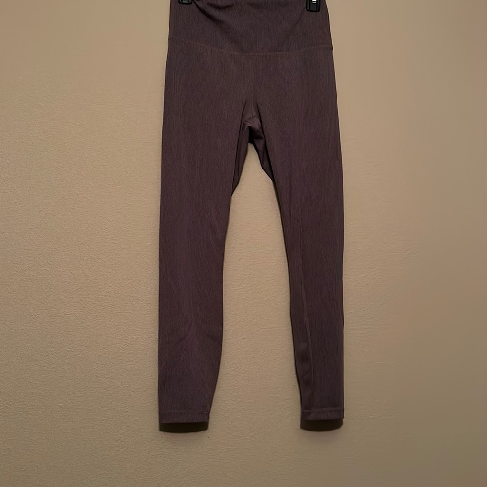 Ribbed Brown Leggings